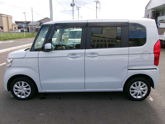 ホンダ Ｎ　ＢＯＸ ６６０ Ｌ ターボ ４ＷＤ R3年 (東北) 99