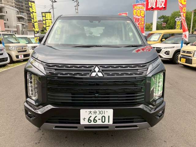 三菱 デリカ　Ｄ：５ ２．２ シャモニー 電動サイドステップ装着車 ディーゼルターボ ４ＷＤ R7年 (九州・沖縄) 99
