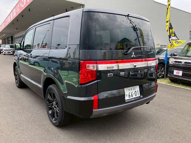 三菱 デリカ　Ｄ：５ ２．２ シャモニー 電動サイドステップ装着車 ディーゼルターボ ４ＷＤ R7年 (九州・沖縄) 99