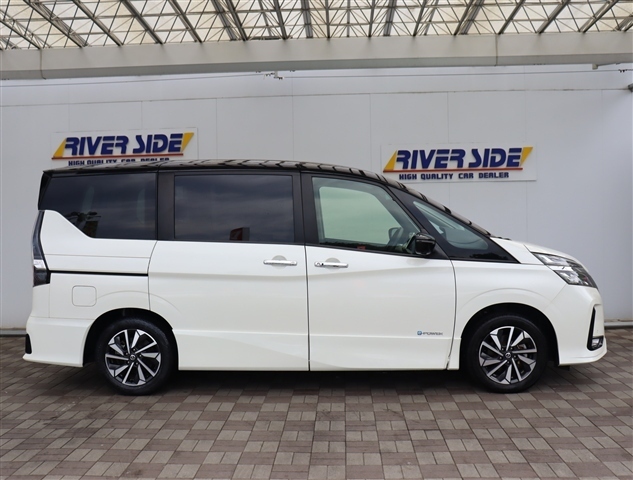 日産 セレナ １．２ Ｅ－ＰＯＷＥＲ ハイウェイスター Ｖ R4年 (関東) 99