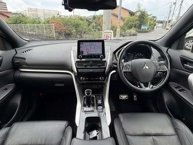 三菱 エクリプス　クロス　ＰＨＥＶ ＰＨＥＶ ２．４ Ｐ ４ＷＤ R3年 () 99