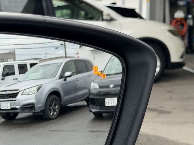 三菱 エクリプス　クロス　ＰＨＥＶ ＰＨＥＶ ２．４ Ｐ ４ＷＤ R3年 () 99