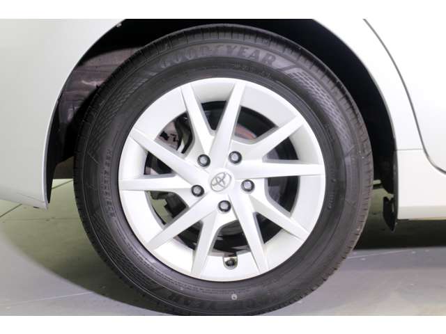 トヨタ プリウスΑ １．８ Ｓ H27年 () 99