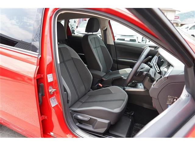 フォルクスワーゲン ポロ ＴＳＩ　ハイライン R1年 (中国) 99