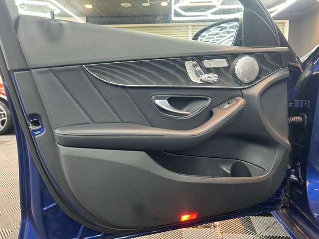 メルセデスベンツ Ｃクラスワゴン Ｃ２００ アバンギャルド ＡＭＧライン R1年 (関東) 99