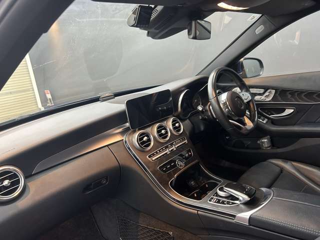 メルセデスベンツ Ｃクラスワゴン Ｃ２００ アバンギャルド ＡＭＧライン R1年 (関東) 99