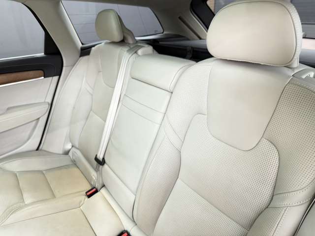 ボルボ Ｖ９０ Ｔ６ ＡＷＤ インスクリプション ４ＷＤ H30年 (関東) 99