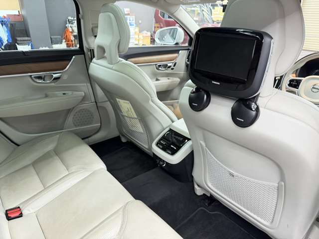 ボルボ Ｖ９０ Ｔ６ ＡＷＤ インスクリプション ４ＷＤ H30年 (関東) 99