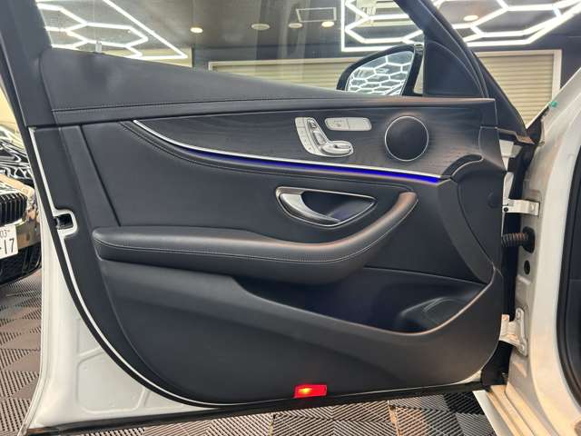 メルセデスベンツ Ｅクラスワゴン Ｅ２５０ アバンギャルド スポーツ H29年 (関東) 99