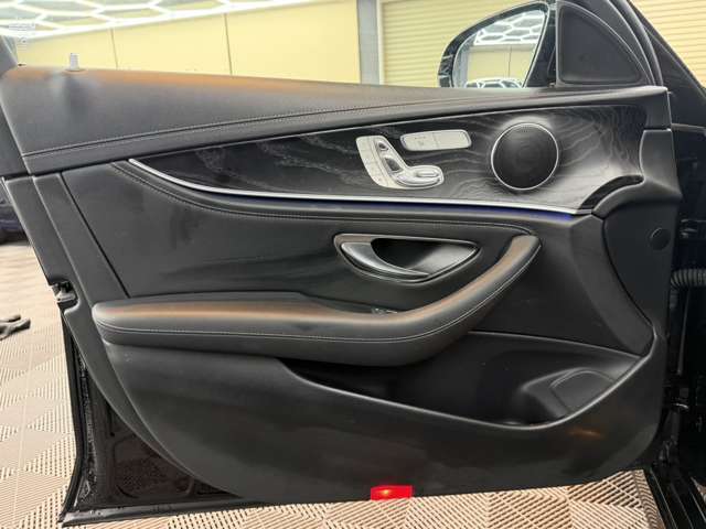 メルセデスベンツ Ｅクラスワゴン Ｅ２００ アバンギャルド スポーツ H29年 (関東) 99