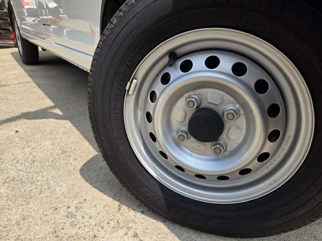 ダイハツ ハイゼットカーゴ ６６０ デラックス R5年 (関東) 99