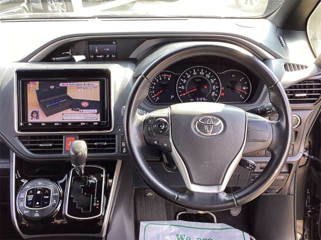 トヨタ ヴォクシー ２．０ ＺＳ 煌ＩＩＩ R3年 (近畿) 99