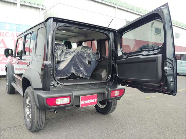 スズキ ジムニー　ノマド １．５ ＦＣ ４ＷＤ R8年 () 99