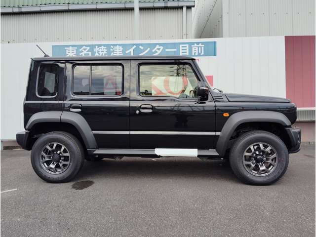 スズキ ジムニー　ノマド １．５ ＦＣ ４ＷＤ R8年 () 99