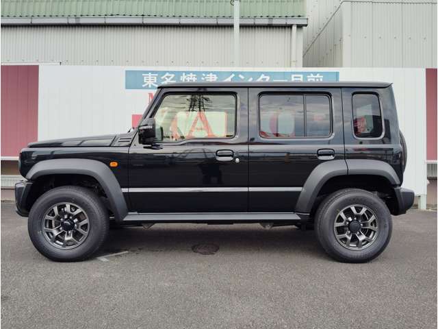 スズキ ジムニー　ノマド １．５ ＦＣ ４ＷＤ R8年 () 99