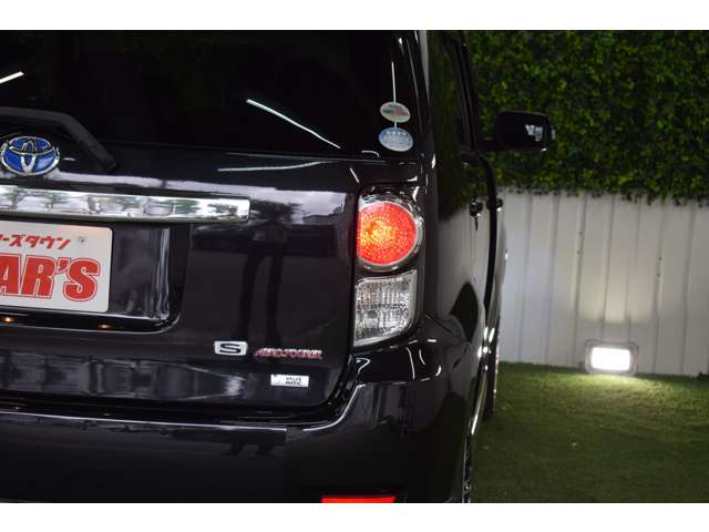 トヨタ カローラルミオン １．８ Ｓ エアロツアラー ４ＷＤ H23年 (北海道) 99