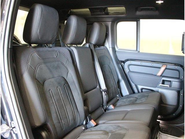 ランドローバー ディフェンダー １１０ Ｘダイナミック ＳＥ ３．０Ｌ Ｄ３００ ディーゼルターボ ４ＷＤ R4年 (北海道) 99
