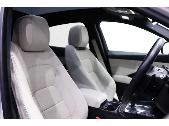 ジャガー Ｅペース Ｒダイナミック Ｓ ２．０Ｌ Ｄ１８０ ディーゼルターボ ４ＷＤ R1年 (関東) 99