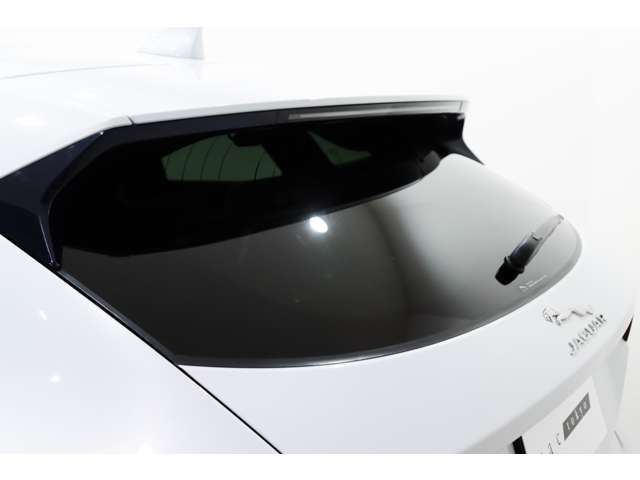 ジャガー Ｅペース Ｒダイナミック Ｓ ２．０Ｌ Ｄ１８０ ディーゼルターボ ４ＷＤ R1年 (関東) 99