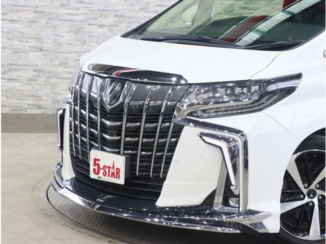 トヨタ アルファード ３．５ エグゼクティブ ラウンジ Ｓ ロイヤルラウンジ R1年 (関東) 99