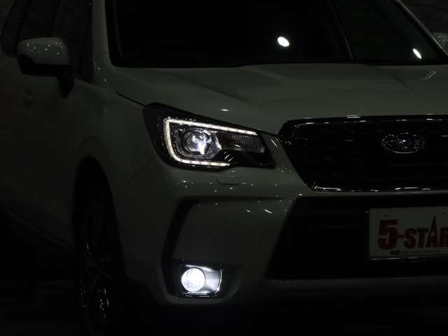 スバル フォレスター ２．０ＸＴ アイサイト ４ＷＤ H29年 (関東) 99
