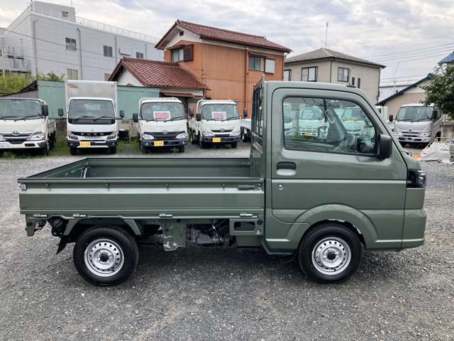 スズキ キャリイトラック ６６０ ＫＣ農繁 ３方開 ４ＷＤ R8年 () 99