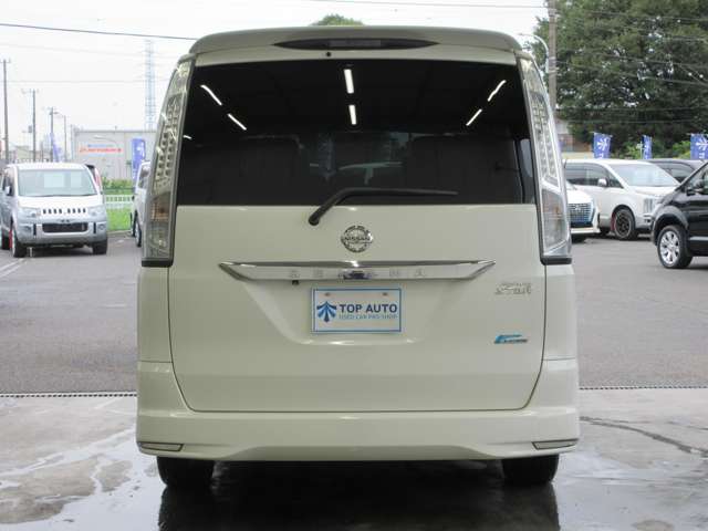 日産 セレナ ２．０ ハイウェイスター Ｓ－ＨＹＢＲＩＤ Ｖセレクション H25年 (関東) 99