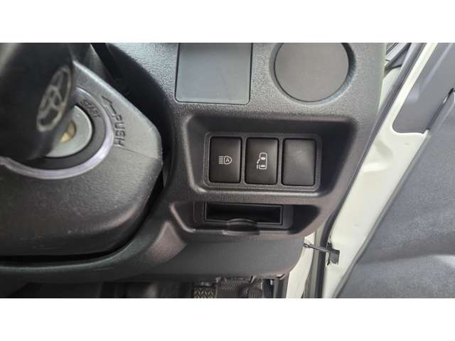 トヨタ ハイエースワゴン ２．７ ＤＸ ロング ミドルルーフ R1年 (関東) 99
