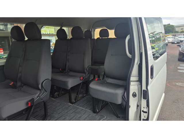 トヨタ ハイエースワゴン ２．７ ＤＸ ロング ミドルルーフ R1年 (関東) 99