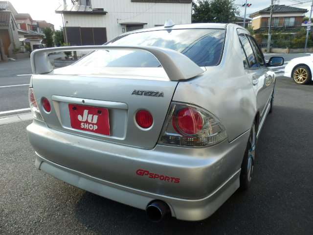 トヨタ アルテッツァ ２．０ ＲＳ２００ Ｚエディション H10年 (関東) 99
