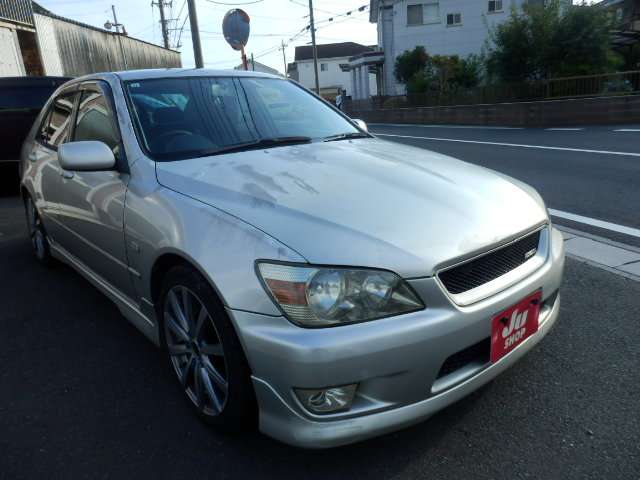 トヨタ アルテッツァ ２．０ ＲＳ２００ Ｚエディション H10年 (関東) 99