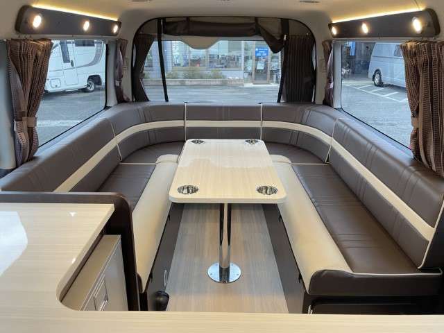 トヨタ ハイエースバン ＲＶランド H29年 (関東) 99