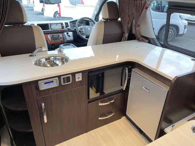 トヨタ ハイエースバン ＲＶランド H29年 (関東) 99