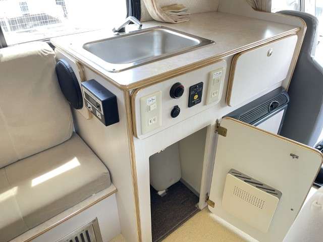 トヨタ タウンエースバン カーインテリア高橋 H22年 (関東) 99