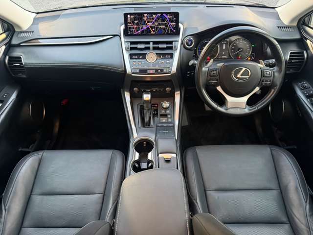レクサス ＮＸ３００ｈ バージョンＬ H29年 (近畿) 99
