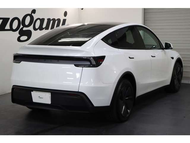 テスラ モデルＹ ＲＷＤ R7年 (近畿) 99