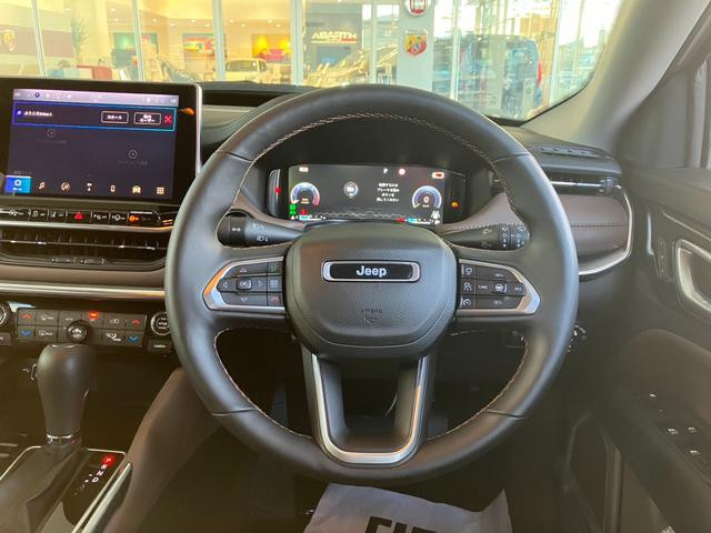 ジープ コマンダー リミテッド ディーゼルターボ ４ＷＤ R8年 (近畿) 99