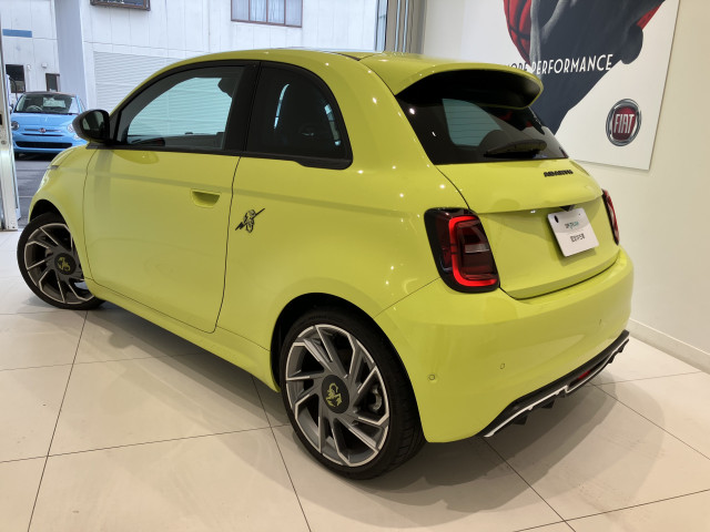 アバルト ５００ｅ ツーリズモ R5年 (近畿) 99