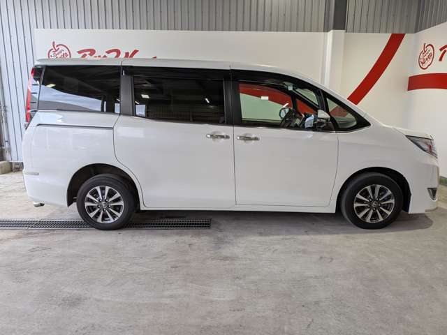トヨタ エスクァイア ２．０ ＧＩ ４ＷＤ R3年 (東北) 99