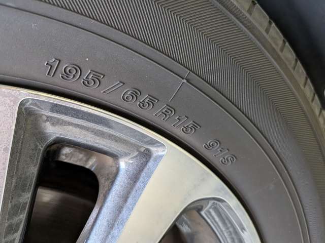 トヨタ エスクァイア ２．０ ＧＩ ４ＷＤ R3年 (東北) 99