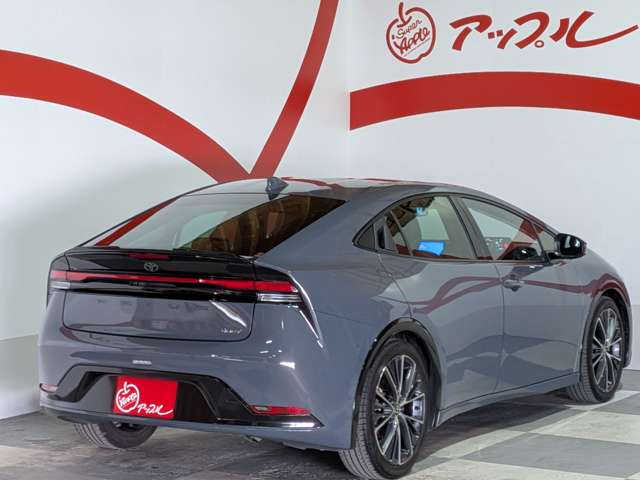 トヨタ プリウス ２．０ Ｚ Ｅ－ＦＯＵＲ ４ＷＤ R5年 (東北) 99