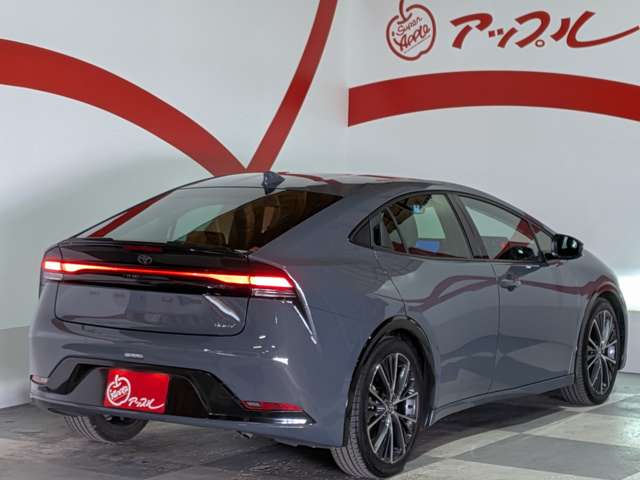 トヨタ プリウス ２．０ Ｚ Ｅ－ＦＯＵＲ ４ＷＤ R5年 (東北) 99