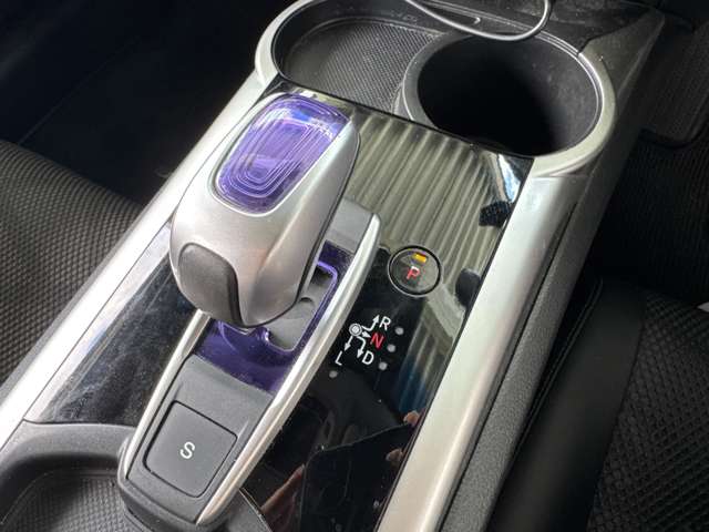 ホンダ ジェイド　ハイブリッド １．５ ハイブリッド Ｘ H28年 (東北) 99