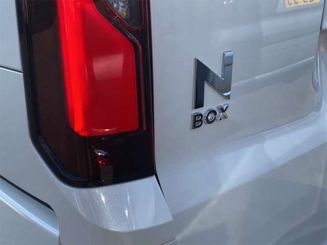 ホンダ Ｎ　ＢＯＸ ６６０ R8年 (東海) 99