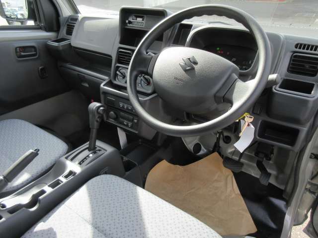 スズキ キャリイトラック ６６０ ＫＣ農繁 ３方開 ４ＷＤ R8年 (関東) 99