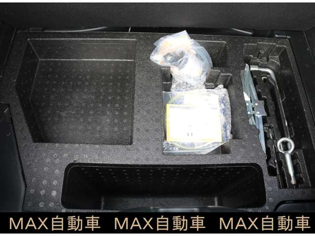 ホンダ ＣＲ−Ｚ １．５ アルファ ブラックレーベル H24年 () 99