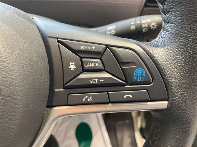 日産 セレナ １．２ Ｅ－ＰＯＷＥＲ ハイウェイスター Ｖ アーバンクロム R3年 (近畿) 99