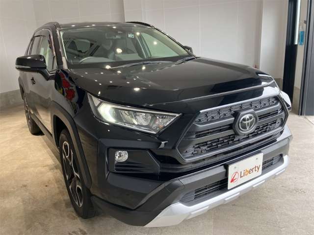 トヨタ ＲＡＶ４ ２．０ アドベンチャー ４ＷＤ R2年 (近畿) 99