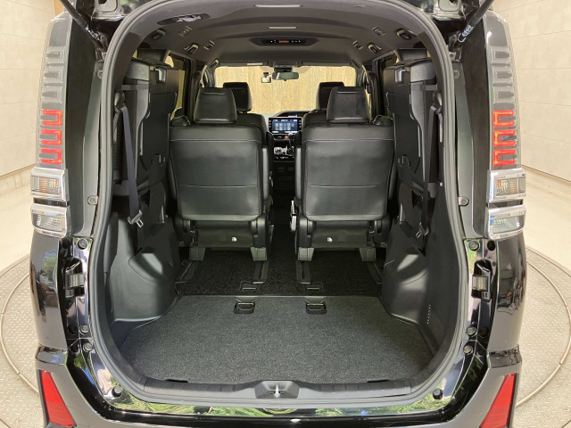 トヨタ ヴォクシー ２．０ ＺＳ 煌ＩＩＩ R3年 (近畿) 99