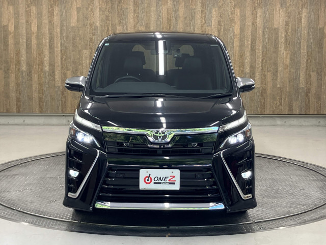トヨタ ヴォクシー ２．０ ＺＳ 煌ＩＩＩ R3年 (近畿) 99